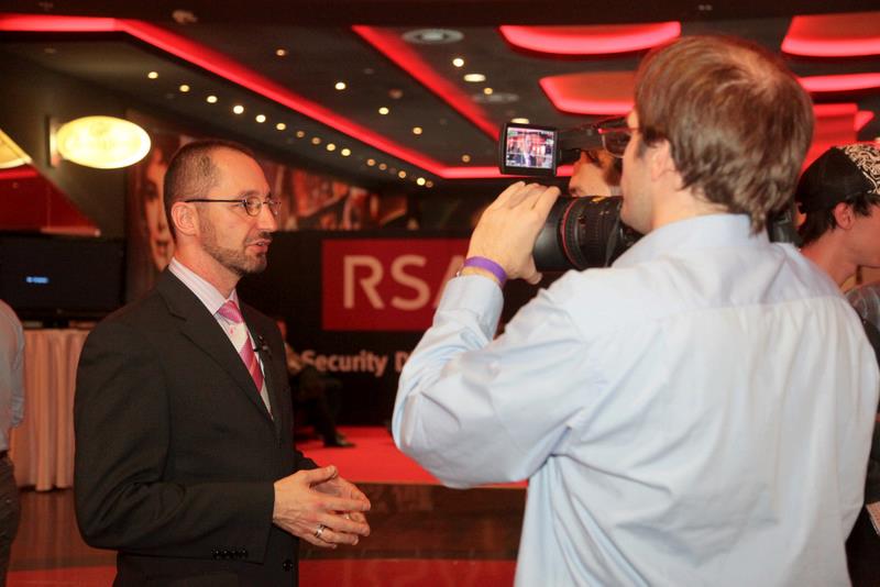Hirsch kameraba ITBN 2012